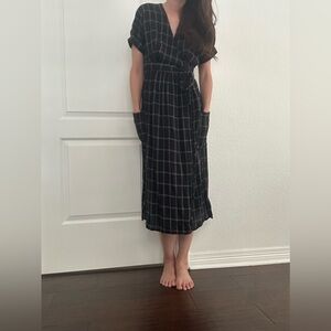 Urban outfitters Blas grid size small true wrap dress with pockets